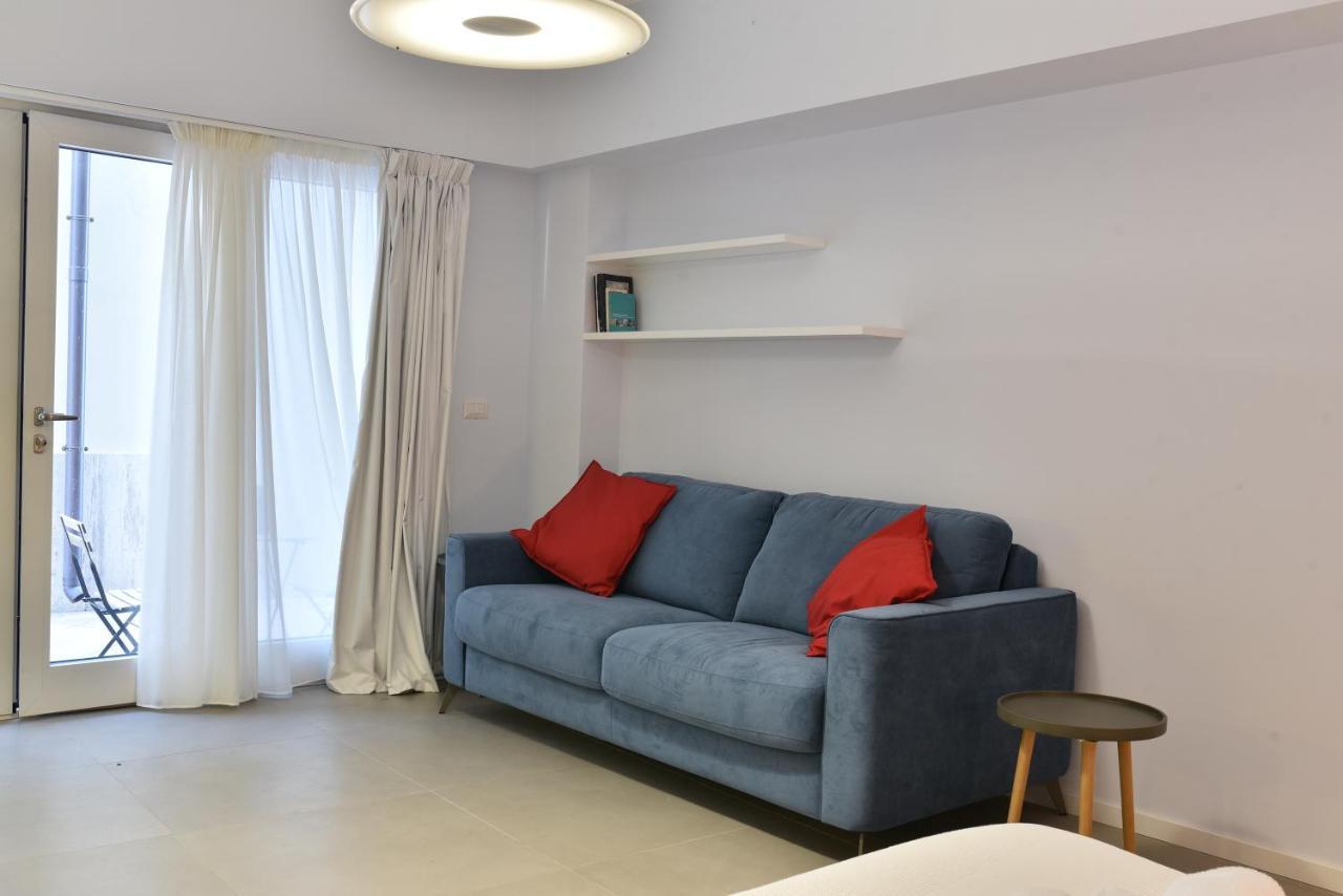 The Sea Rooms Letojanni Exterior photo