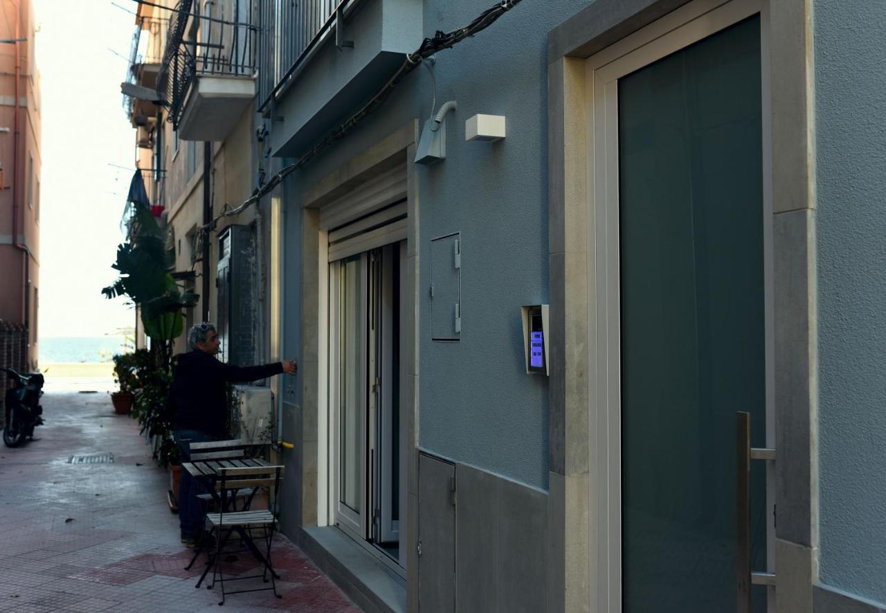 The Sea Rooms Letojanni Exterior photo
